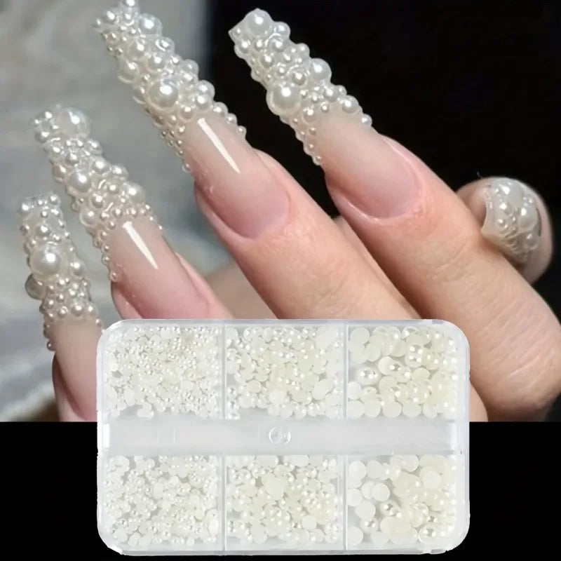 Perles Plates Demi-Rondes pour Nail Art – Boîte 6 Compartiments Blanc/Beige