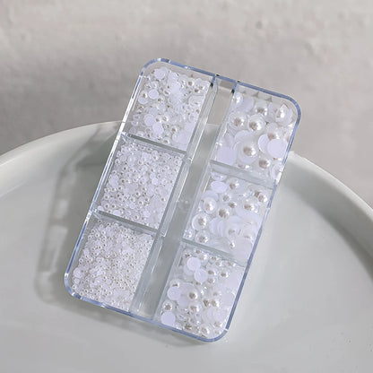 Perles Plates Demi-Rondes pour Nail Art – Boîte 6 Compartiments Blanc/Beige